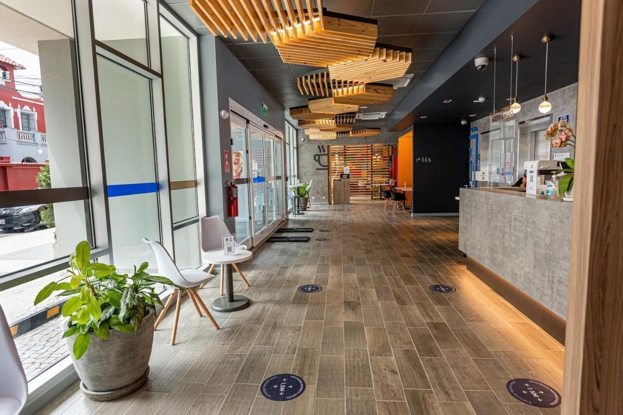 Ibis Budget Lima Miraflores Екстериор снимка